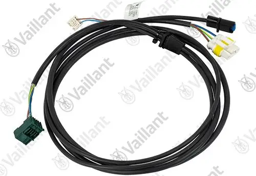 Vaillant Kabel mit mehreren Anschlüssen und isolierten Leitungen, geeignet für die Verbindung von Heizungssteuerungen oder anderen elektrischen Komponenten.